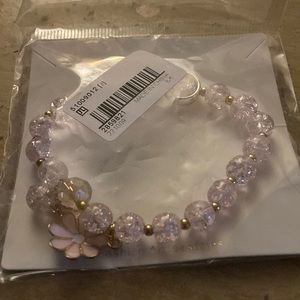 A light pink crackle bracelet